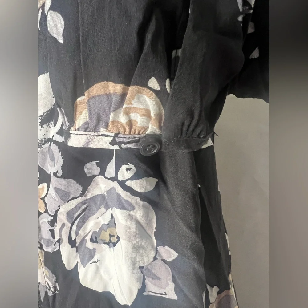 Old Navy Long Sleeve Black Floral Printed Lightweight Mini Dress NEW - Picture 6 of 6